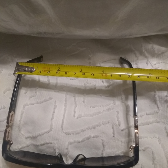 Michael Kors sunglasses - Picture 4 of 16